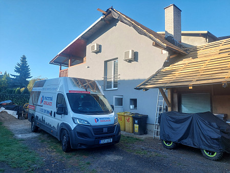 Izolace stropu a šikmin střechy v Bratřejově na Zlínsku